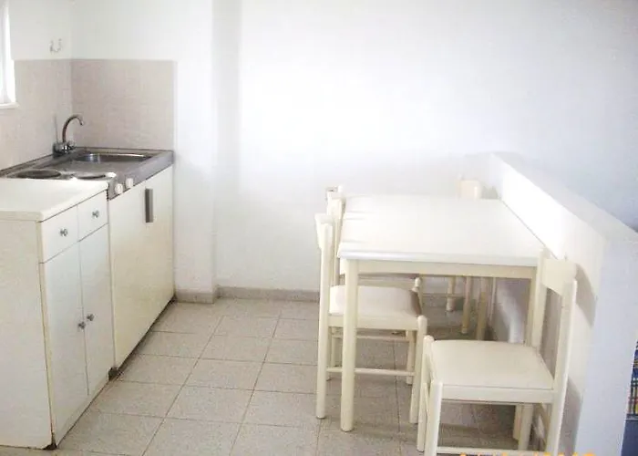 Osiris Apartments